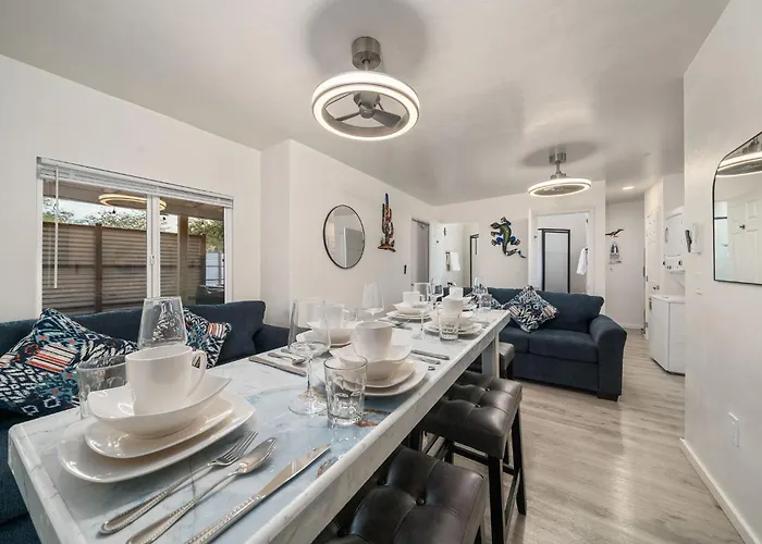 3br 2ba Cozy With Jacuzzi Near Downtown Сasa de vacaciones Tucson