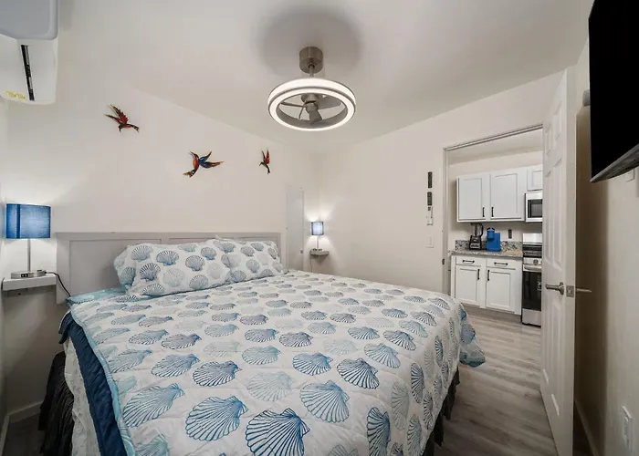 3br 2ba Cozy With Jacuzzi Near Downtown Tucson