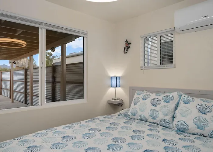 Сasa de vacaciones 3br 2ba Cozy With Jacuzzi Near Downtown Tucson