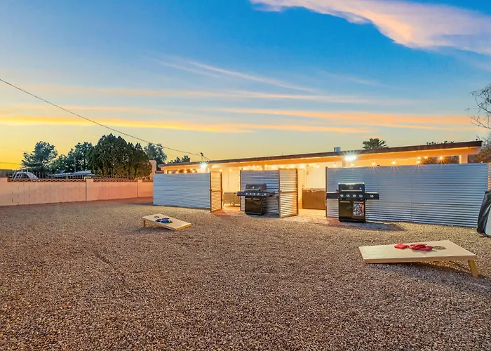 3br 2ba Cozy With Jacuzzi Near Downtown Сasa de vacaciones Tucson